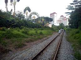 The current local time in tanglin halt industrial estate is 66 minūtes ahead of apparent solar time. Railway Track Between Tanglin Halt And Portdown Mapio Net