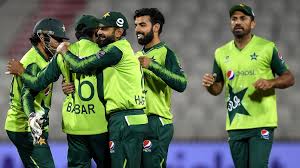 After batting first and losing the first two t20is. New Zealand Vs Pakistan Seventh Pakistan Cricket Player Tests Positive To Covid 19