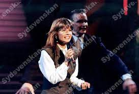 Carola häggkvist was born september 8 1966 outside stockholm, sweden to parents jan and anita häggkvist. Carola Haggkvist 1991 Carola2 Bilder I Syd 1 822 Likes 2 Talking About This Ikur Nasution