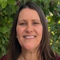 Lindsey Gill's Instagram, Twitter & Facebook