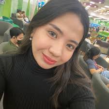 Ms. Lea Salonga with The Tabernacle Choir's President, Michael Leavitt.