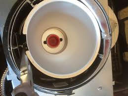 It has clips that use friction to install, but will collapse if you turn the fixture clockwise to uninstall. How To Install Trim In Recessed Lighting 8 Steps With Pictures Instructables