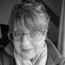 Di Slaney wins Write Out Loud's 'Echoes' competition with 'Dolly Parton's  wig'