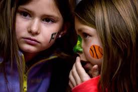 Amanda Blunk's Instagram, Twitter & Facebook