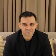 Felipe Vasconcelos (@felipevasconceloss)