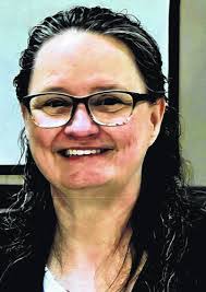 Jerri Miller's Instagram, Twitter & Facebook