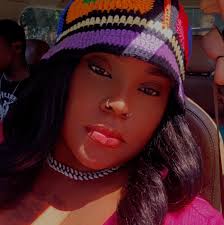 SOME OF MY DAY ONE NIGGAS BEEN HATING ON ME SINCE DAY TWO 🙌🏾 THE CRAZY  PART IS IT TOOK DAY 9,490 FOR ME TO FIND OUT THEY HATING 😭😭😭 COLD GAME  🙏🏾 #CMG