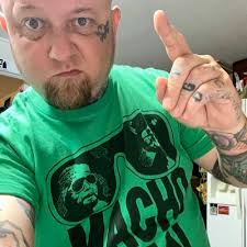 James Oiler (@JamesOiler77)