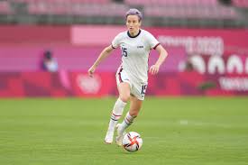 Canada's jessie fleming, right, celebrates scoring the opening goal from the penalty spot during a women's semifinal soccer match against united states at the 2020 summer olympics, monday, aug. Bt1ny75ftp1p M