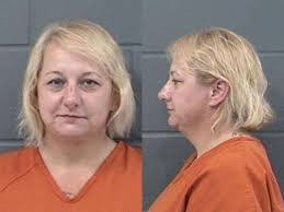 Amanda Mcmillon's Instagram, Twitter & Facebook