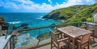 Cornwall Holiday Cottages Portloe The Portloe Boathouse Holidays In Cornwall Holiday Cottage Holiday Cottages To Rent