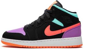 Air Jordan 1 Mid Gs Candy 554725 083 2020 In 2020 Air Jordans Pink Jordans Nike Shoes Jordans