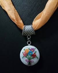 Etamin Dulkani 35 Elemegi Goznuru Elyapimi Handmade Etaminkolye Cicekbuketi Boncuk Boncuk Isi Desenler