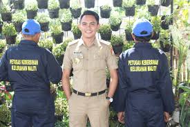Model baju batik kombinasi keluarga. Alasan Dan Filosofi Di Balik Seragam Ketat Ipdn Dan Sekolah Kedinasan Lainnya Rencanamu