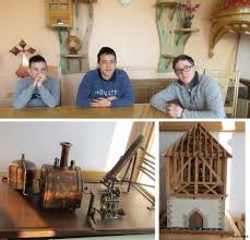 Compagnons du devoir — le compas et l équerre, deux des symboles du compagnonnage. Compagnons Du Devoir Un Ascenseur Vers La Reussite Le Penthievre