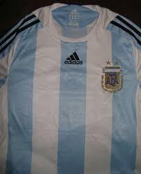A seleção argentina de futebol representa a argentina nas competições de futebol da conmebol e fifa. Camisa Selecao Argentina 2008 Camiseta Masculina Adidas Usado 48205820 Enjoei