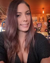 Haley Maxwell (@halestorm_30) • Instagram photos and videos