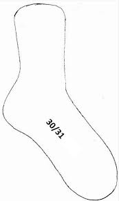 Project of a cardigan misty autumn illustrates the result of using the pattern. Pin Von Ann Kathrin Ruberg Auf Ausdrucken Socken Schablonen Schablonen Selber Machen