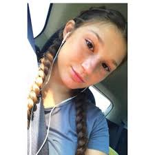 Celeste Hall (@cmahall19)