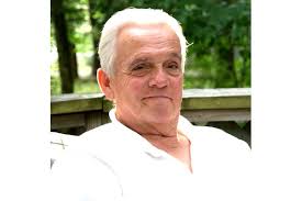 Robert Hoisington Obituary (1944