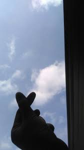 Pada postingan kali ini admin akan berbagi tentang gambar gambar tangan berdarah yang kami posting dengan judul unduh 78 gambar gambar tan. Feilliana Feilliana Profile Pinterest