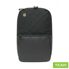 Focused Space The Curriculum Black Yeah