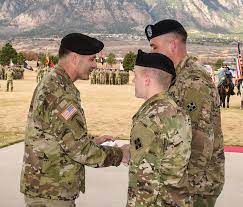 Jun 03, 2021 · i can take chris matthews in small doses, here and there, but every night was too much. Donahue Receives 1st Star Fort Carson Mountaineer