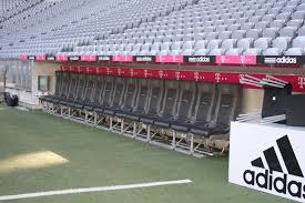 As a result we are confident in our ability to continue to provide you with the support you're used to. Bild Trainerbank Allianz Arena Zu Allianz Arena In Munchen