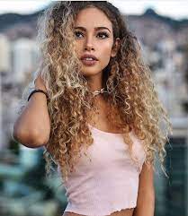 Curly Hairstyles Big Forehead Curly Hair Styles Medium Hair Styles Curly Hair Styles Naturally