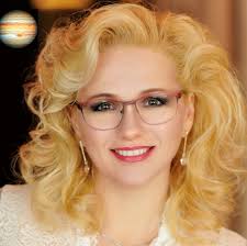 Elena Sofia Seničar, Energetska terapevtka