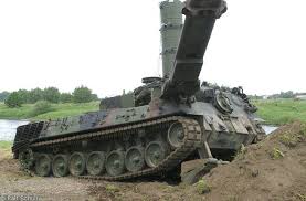 Pionierpanzer 2 Dachs Bw Bw Fahrzeuge Panzer Militarfahrzeuge