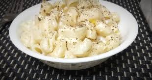 As the butter starts to melt and bubble, add 1 or 1½ tablespoon whole wheat flour. Easy White Sauce Pasta Aysha Cooking