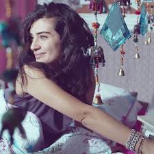 Kara para aşk full bölümler i̇çin: Black Money Love 2014