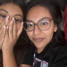 This lady knows what she wants and she is not taking 'no' for an answer...  🟦🟥🟨 Sometimes you just want that burger 😂 #CopHumor #COPSTV #funnyreels  #funnyvideo