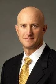 Stephen Cleckley's Instagram, Twitter & Facebook