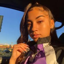 How Did You Guys Find My Instagram Light Skin Girls Curly Girl Hairstyles Hair Styles