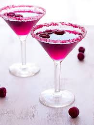 Thirsty Thursday Martini Recipes Thirstythursday Daily Dish Magazine Fruity Cocktails Girly Drinks Raspberry Liqueur