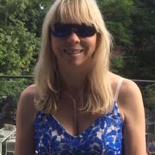 So I asked 'Alexa' to play my favourite songs and the first one she played  was Muse- Supermassive Black Hole ! 🎸🎸🎸I'm very happy with that !!!!  😀💕😀. ( Followed by Radiohead,