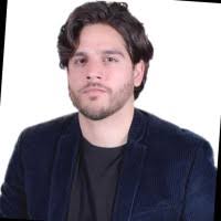 200+ perfiles de «Daniel Cantú»