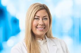 Kim Persaud's Instagram, Twitter & Facebook