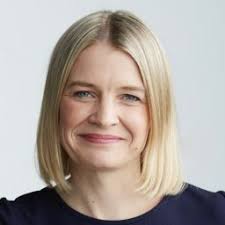 Tiny camera helps blind mum 'read' world around her