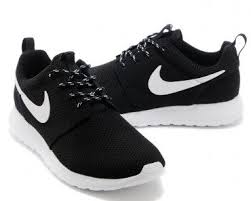 Black And White Running Shoes Womens Converse Factory 29 On Nike Shoes Women Nike Free Shoes Running Shoes Nike