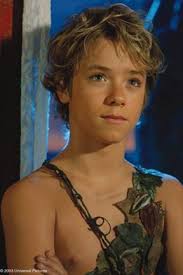 Pin By Erin Choate On Men And Movies Peter Pan Movie Peter Pan 2003 Jeremy Sumpter Peter Pan