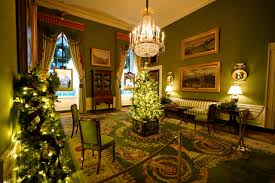 Check spelling or type a new query. White House Christmas 2020 See Melania Trump S Holiday Decorations