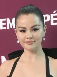 Ashlyn Jade Lopez: Filme, Serien und Biografie