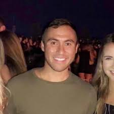 Billy Sullivan (@billy_sully)