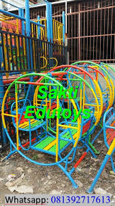 Sepeda air atau sepeda bebek, angsa sendiri digunakan untuk mengelilingi kolam wisata dengan cara dikayuh. Jual Ayunan Anak Semarang 081392717613 Produksi Alat Permainan Tk Dan Mainan Fiberglass