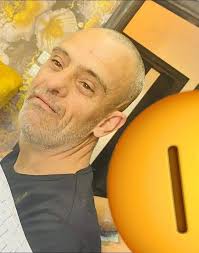 تجمع نساء وشباب مخيم الجلزون