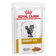 Cat foods that are marketed specifically toward urinary tract health are specially formulated to dilute excess minerals (which can cause stones) that's one of the reasons why we picked royal canin's veterinary diet urinary so canned cat food for the overall best cat food for urinary tract health. Royal Canin Veterinary Diet Feline Urinary S O Gunstig Kaufen Zooplus
