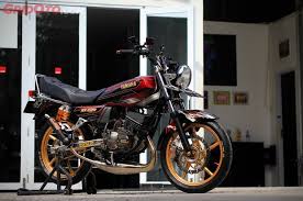 Deretan rx king modifikasi kereeen. Yamaha Rx King Dibikin Modern Kaki Kaki Full Upgrade Makin Mentereng Gridoto Com